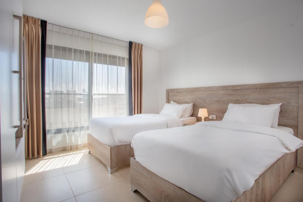 Triple A Hotel Suites Amman Dış mekan fotoğraf